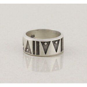 Sterling Silver Diamond Pattern Band Ring Size 5 3/4